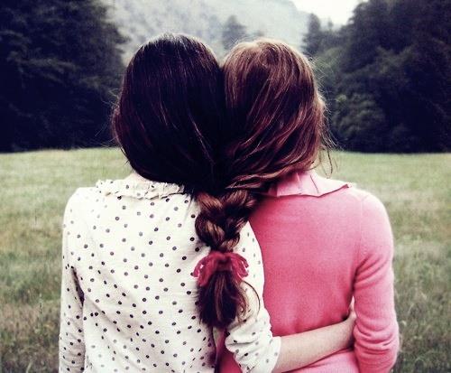 Doktorlar, dostlarla ilikilerin hafzay gelitirdiine dikkat ekiyor.