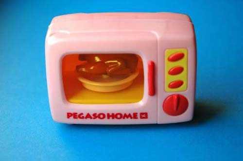 Mikrodalga Frnlar: Massachusetts'te kefedildi<br>  1946'da Percy spencer adl mhendisin cebindeki ekerler, bir magnetron tarafndan eritilince gnmz mutfaklarnn vazgeilmezlerinden mikrodalga frn kefedilmi oldu.