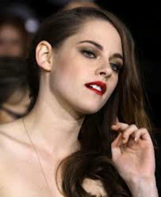 9. Kristen Stewart: 22 milyon dolar