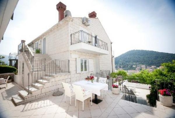 Antalya Aksu 2+1 66.000 Euro - 85.000 Euro