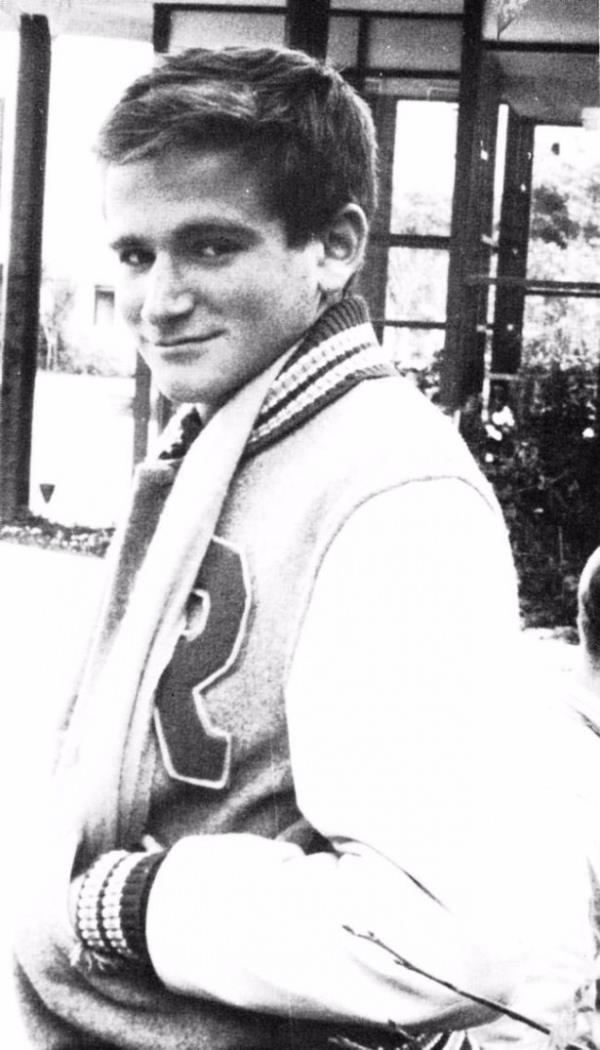 Robin Williams - 18 (1969)