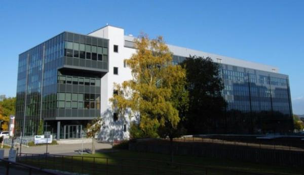 57- Bielefeld University<br>  ALMANYA