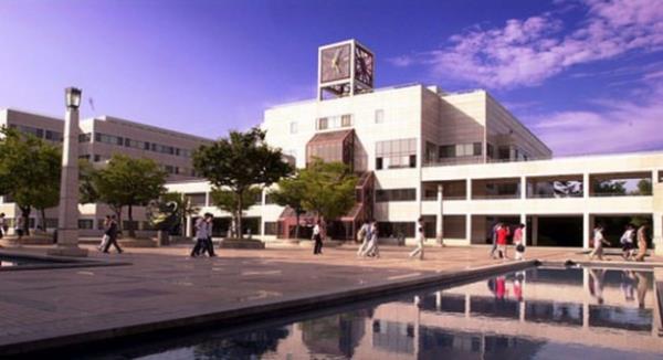 2 Pohang University of Science and Technology (Postech)  GNEY KOR
