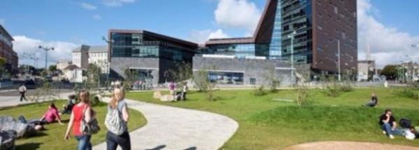 37- Plymouth University  <br>NGLTERE