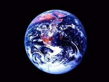 Bu uzunlukta bir iple, dnyay 2,5 kez evrelemek mmkn.