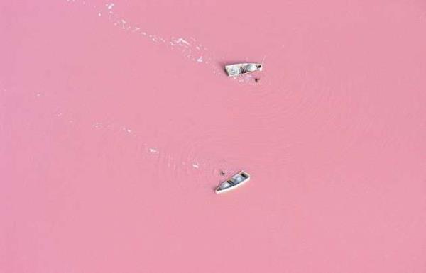 11. Retba Gl, Senegal