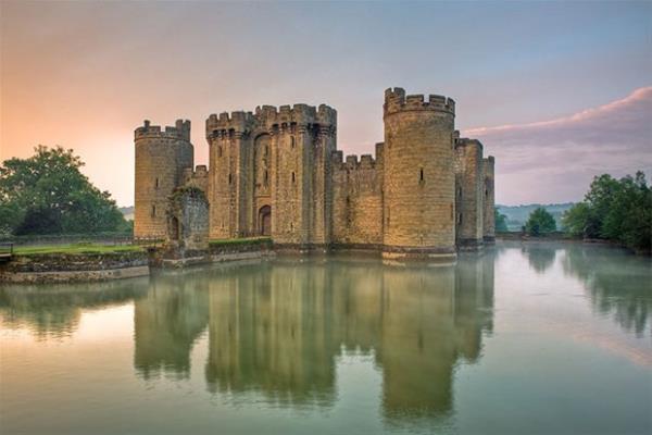 Bodiam Kalesi, ngiltere