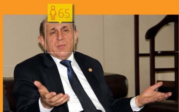 Burhan Kuzu aslnda 60 yanda