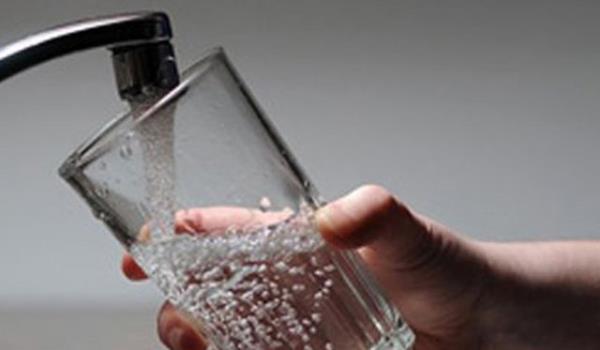 Bugn hl &#8220;eme sularna ve stlere florr katalm&#8221; kavgas verenler var. Bilim sabit kalmaz. Yeni aratrmalarla bildiimiz &#8220;dorular&#8221; bazen tamamen deiir. Takip etmek, yeniliklere gre bir nlem almak gerek...