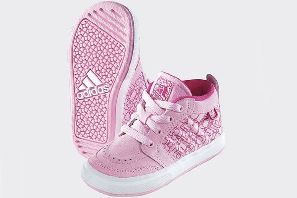 Bir nceki aya gre deiimi oran (%) ocuk spor ayakkab: 9.80