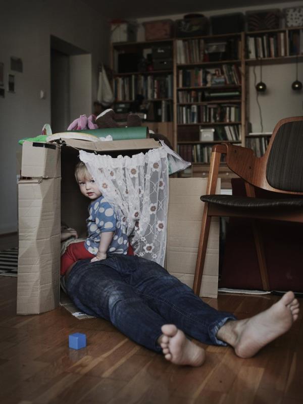 &#8216;&#8217;sveli babalar&#8217;&#8217; isimli fotoraf serisinden yansyan kareler herkesi glmsetecek kvamda.