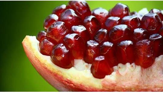 Nar: Tm meyvelerden daha fazla C vitamini ve potasyum ierir.