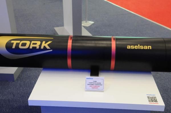 SAVUNMA teknolojileri alannda Trkiye'nin en byk kuruluu olan ASELSAN, yeni gelitirdii Torpidoya Kar Tedbir Torpidosu (TORK) ile yeni nesil tanksavar fze sistemini bu yl ilk kez Uluslararas Savunma Sanayi Fuar "IDEF'15"de grcye kard.