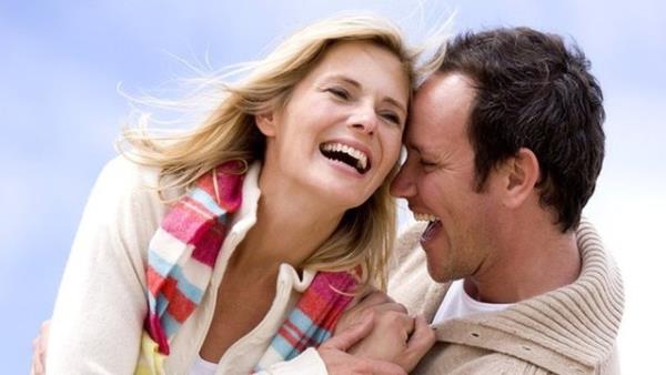 Duyu Organlar: Kadnlarn iitme ve koklama duyular daha gldr. Buna karlk erkekler a kar daha hassastr. Erkek gz ayrntlar daha iyi seer.