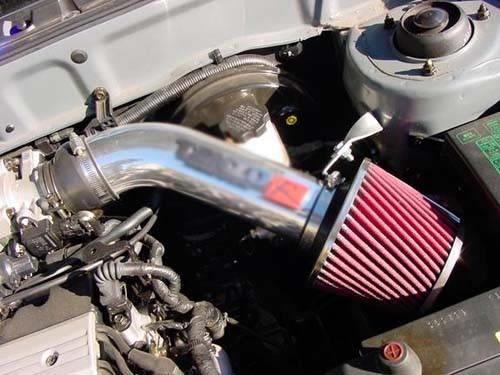 Hava filtrelerinin kirli ve tkal olmas durumunda motora hava aknn engellendiini ifade eden Can, kirli hava filtresinin yzde 10 daha fazla yakt tketimine neden olduunu syledi.