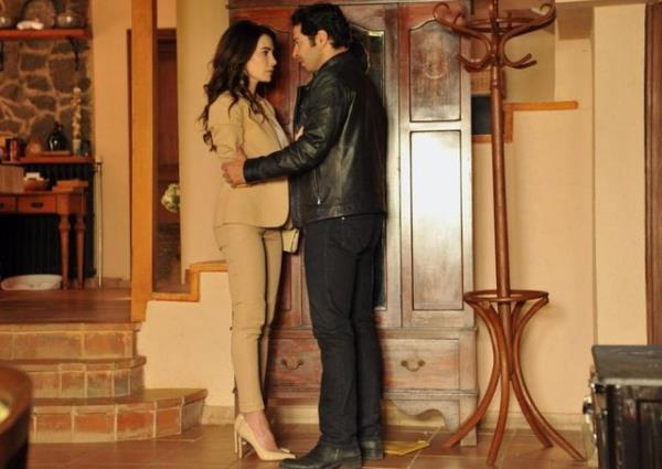 Yapm irketi, grkemli eve her ay bir servet dyor.