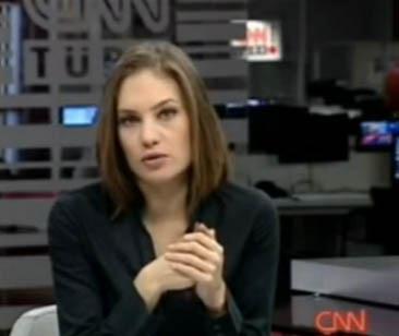 Meng, ya yznden tarm alanlarnn zarar grdn, halde sezbe ve meyve fiyatlarnn yzsde 150 arttn syledi. Ardndan da "Manisa, Denizli, buralar ok ciddi sebze ve meyve ihracat yapan lkeler" dedi.