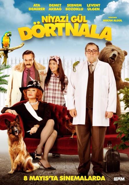 "Niyazi Gl Drtnala"  <br>  Hakan Algl`n ynettii, Ata Demirer, Demet Akba, ebnem Bozoklu ve Levent lgen`in oynad "Niyazi Gl Drtnala" izleyici ile buluacak. Ata Demirer`in yllar nce televizyonda canlandrd "Niyazi Gl" tiplemesini beyazperdeye tad filmin ekimleri, zmir`in Seferihisar ilesi ve stanbul`da gerekletirildi. Komedi trndeki filmin hikayesini Ata Demirer, senaryosunu ise Vedat zdemirolu, n Ersz ve Cihan Ceylan kaleme ald.