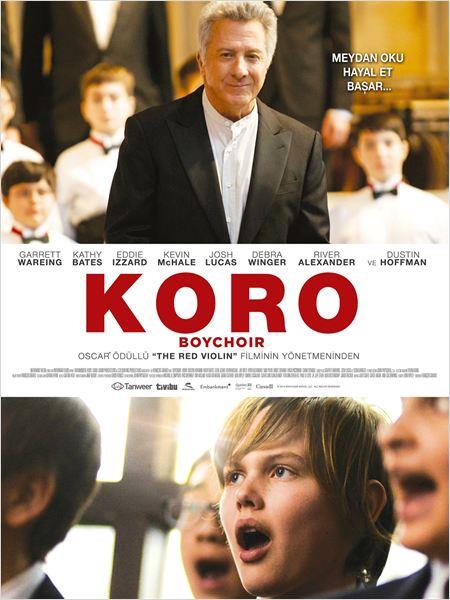 "Koro"  <br>  Oscar dll oyuncular Dustin Hoffman ile Kathy Bates`in bir araya geldii "Koro"nun ynetmen koltuunda Franois Girard oturuyor. Senaryosunu Ben Ripley`in yazd filmde, Eddie Izzard, Debra Winger ve Garrett Wareing de rol alyor. Usta oyuncu Dustin Hoffman`n ark sylerken izleyicinin karsna kt film, huysuz bir retmenle asi bir rencinin mcadelesini anlatyor.