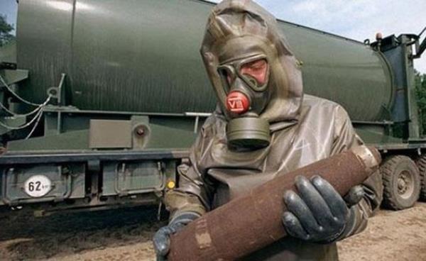 2015 Sava yznden Kuzey Yarmkre'de oluan radyoaktif kalntlar, hayvan ve bitkilerin yok olmasna neden olacak. Nkleer savatan canl kan Avrupallar ise Mslmanlar tarafndan balatlacak kimyasal saldryla kar karya kalacaklar.