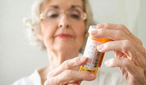 Peki ekerin beyin hcrelerine etkisi nasl oluyor? Beyin hcrelerinin yzeyinde KATP adn verdiimiz, hcrelerin normal almasnda ok nemli rol olan kanallar var. Bu kanallar eker tarafndan kapatlyor.