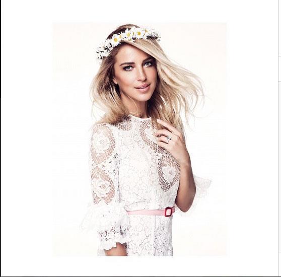 Burcu Esmersoy  <br>  nl sunucu Burcu Esmersoy`un Instagram`da da 1.657.216 takipiyle ayn ne sahip