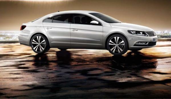 <p>VOLKSWAGEN CC'</p>          <p>2015 model 1 avro 2,40 sabit kur</p>
