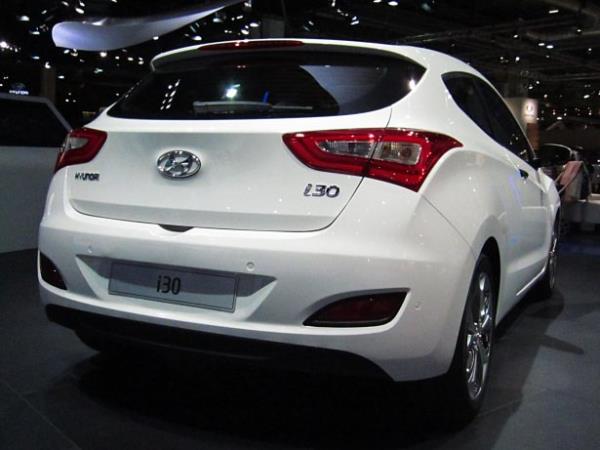 <p>Hyundai 30</p>              <p>20 bin TL iin yzde 0 faiz</p>