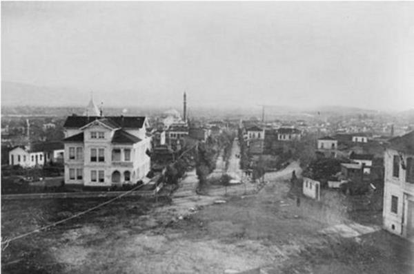 Dnyann en gzde ehirlerinin zaman iindeki deiimi grenleri hayrete dryor. te byk ehirlerin gemite ve gnmzde ekilmi fotoraflar...  <br>  Aydn