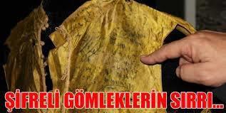 Genellikle Zlfikar klc padiahlarn savalarda giyindii tlsml kyafetlerde bulunuyor. Bu da klcn dmana st gelme ve g iin bir tlsm oluturduuna olan inanc artryor.