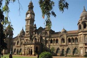 9 - Mumbai niversitesi     <br>    Okuldan 12 milyarder mezun oldu.
