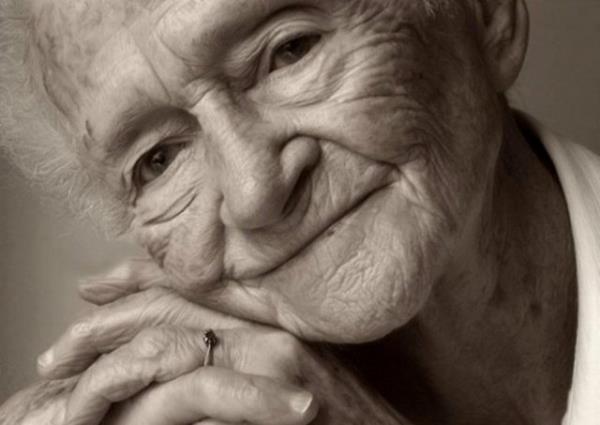 Yallkta ok zayf olmak ve kilo kayb, istenmeyen bir durumdur. Biraz kilolu olmak yaam sresi asndan daha iyi sonular dourur