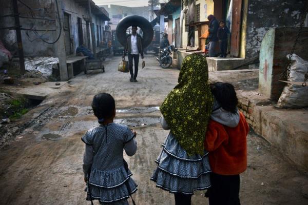 Hindistan Delhi'de Mahalle Aras