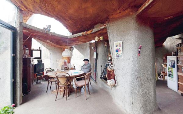 Bu evin iini grnce ok aracaksnz..