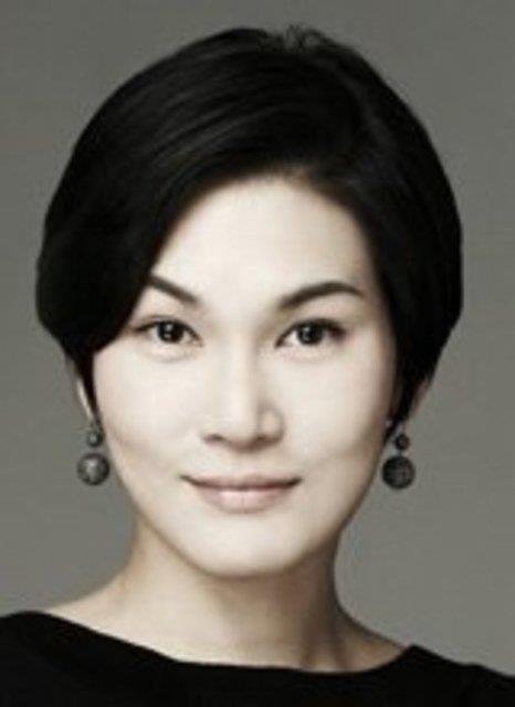 Koreli i kadn moda ve kimyasal rnler alanlarnda faaliyet gsteren Cheil Industrie'in bakanln yrtyor