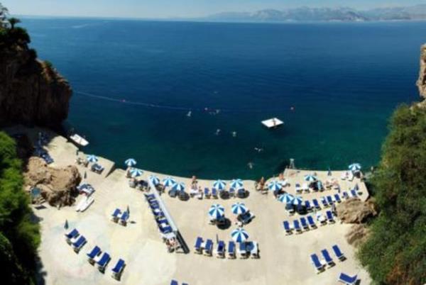 MKEMMEL<br>    Antalya / Muratpaa / Divan Otel Plaj