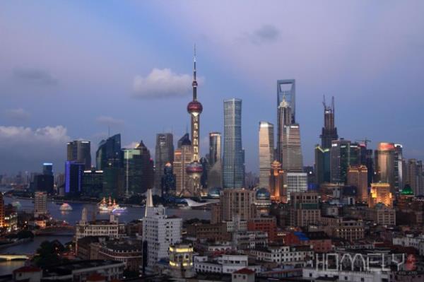 anghay  <br>  ehirde toplam 1121 tane gkdelen bulunuyor.