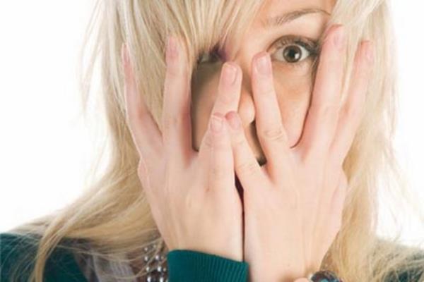 Eskiehir Osmangazi niversitesi (ESOG) Psikiyatri Anabilim Dal retim yesi Do. Dr. nar Yenilmez en sk grlen fobilerin bir listesini yapt. <br>te birbirinden ilgin fobiler...