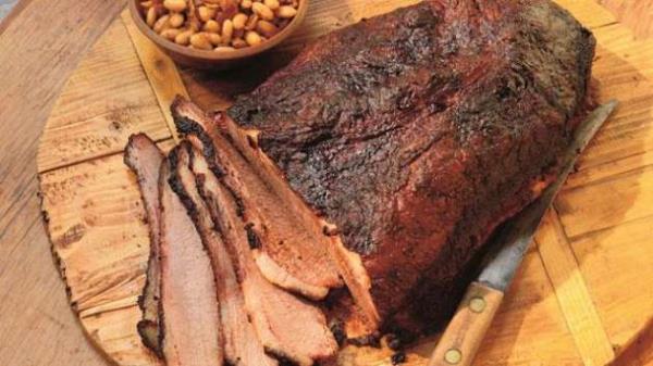 Ttslenmi, salamura ve tuzlu yiyecekler  <br>  Bu yiyecekler, sindirildiinde nitrik asidi, n-nitrozo denilen bileime evirerek zellikle mide ve kalnbarsak kanserlerine nc olabilir.