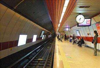 Koalalar esasen annelerinin kakasn yerBir metro istasyonunda soluduunuz havann %15'i insan derisidir