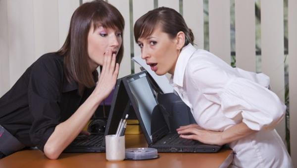  yerinde unutmamanz gereken hassas bir izgi vardr. Orada bir arkadanzla paylatnz eyler ksa srede  gibi byr ve tm irket tarafndan duyulabilir. Peki bunun nne nasl geebilirsiniz?