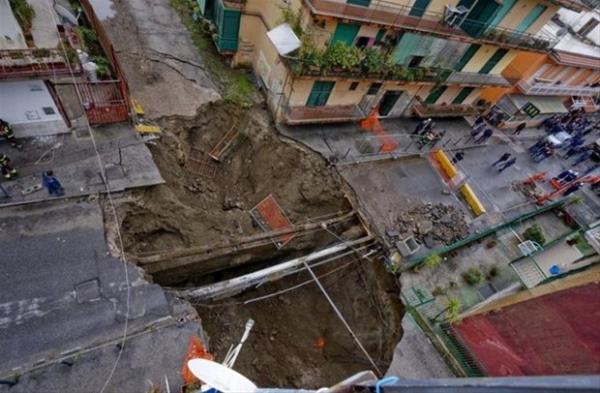 22 ubat 2015  talya, Napoli