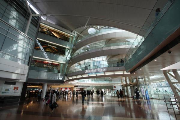 (6- Tokyo Haneda Havaliman) Bu yln listesindeki en byk sray Tokyo Haneda'dan geldi. Havaliman dokuzunculuktan altncla ilerledi.