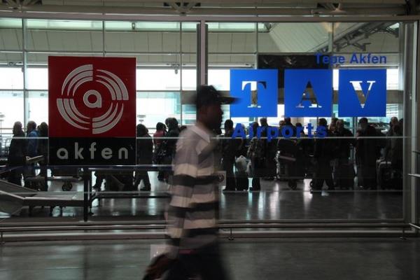 LSTEYE TRKYE'DEN SADECE ATATRK GRD Skytrax&#8217;in aklad listelerde Trkiye&#8217;den sadece Atatrk Havaliman eitli kategorilerde yer ald. TAV tarafndan iletilen havaliman, global en iyi havalimanlanlar arasnda 40&#8217;nc sray buldu.