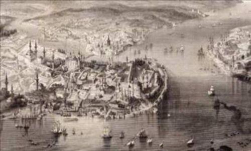 Fetihten sonra, byk bir sosyal ve kltrel etkinlik merkezi olan Fatih Klliyesi&#8217;nin kurulmas (1463-1470) saralarn ve demircilerin alt byk Sarahane ars ve ehzadeba&#8217;ndaki yenieri odalarnn yapm bu blgede yeni mahallelerin gelimesine neden olmutur.