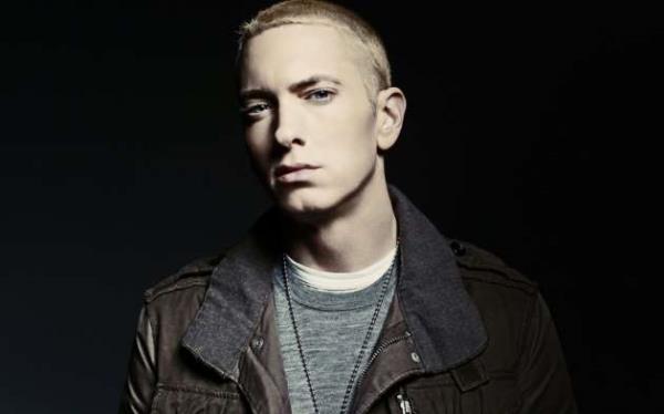 Eminem<br>    Eminem 1996 ylnda Kim Scott'la ayrlmasndan sonra yksek dozda Tylenol alarak intihara teebbs etti.
