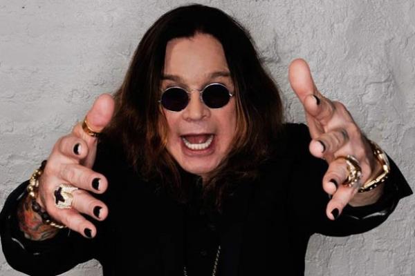 Ozzy Osbourne  <br>  Kariyeri boyunca birden fazla intihar teebbsnde bulunan Ozzy Osbourne, ilk teebbsnde 14 yandayd.