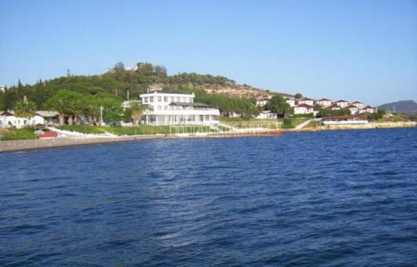 zmir Foa kampndan grntler