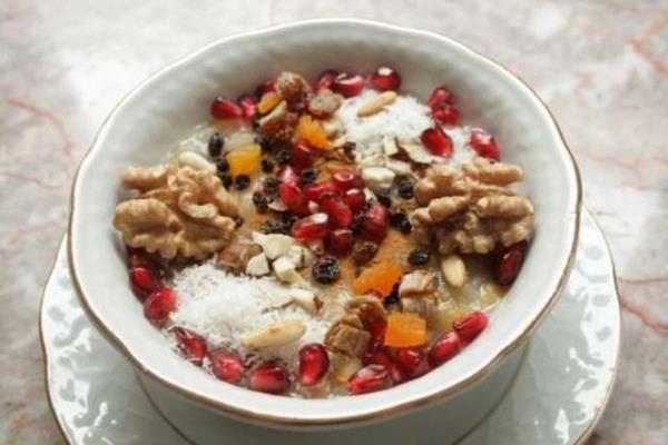 ksr keser. Anason ile kaynatlr, badem ya ile iilir.