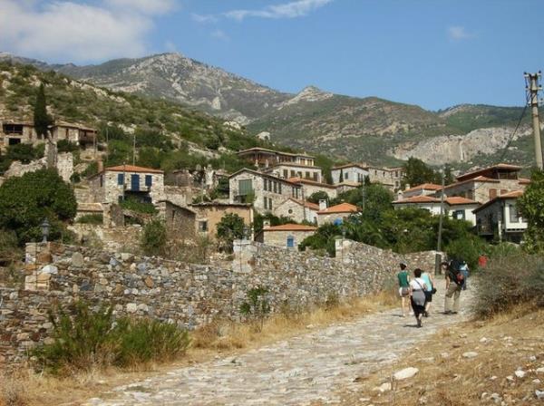 Ky kelimesinin kalknmada ncelikli yrelerin ksaltmas olmas.